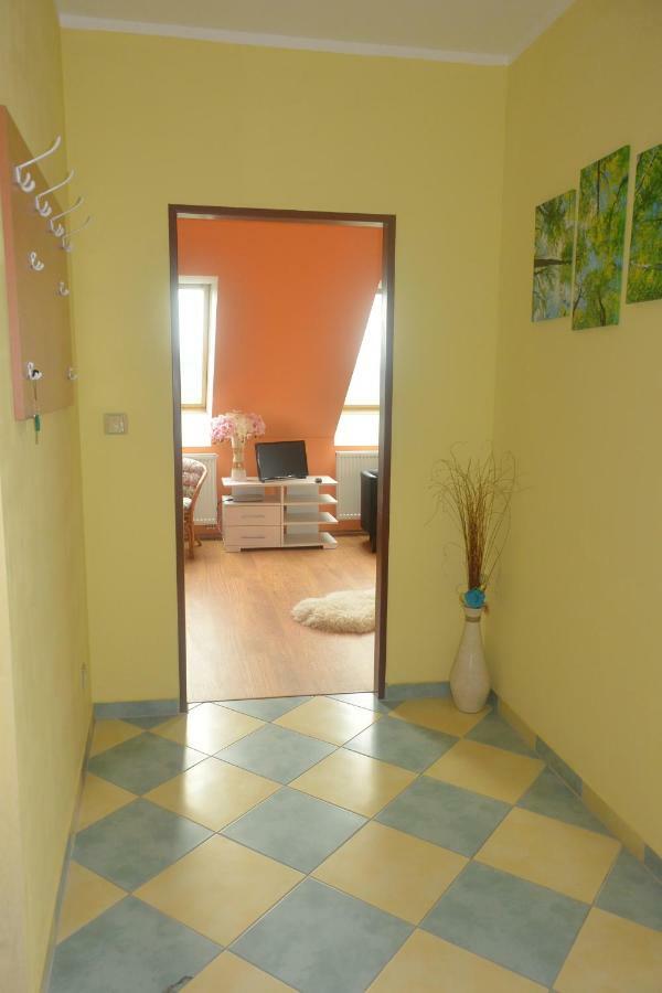 Rodinne Ubytovani - Family Accommodation Kobylice Экстерьер фото