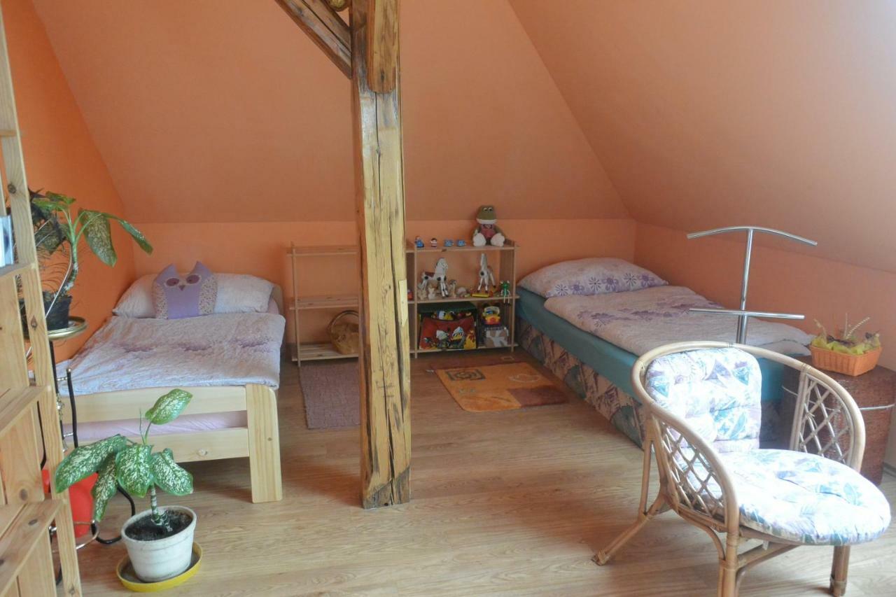 Rodinne Ubytovani - Family Accommodation Kobylice Экстерьер фото